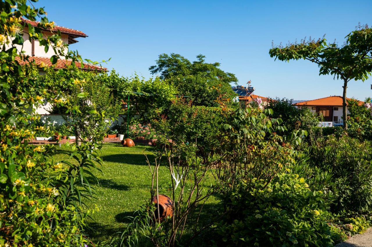 Cherry Villa Sosopol Exterior foto